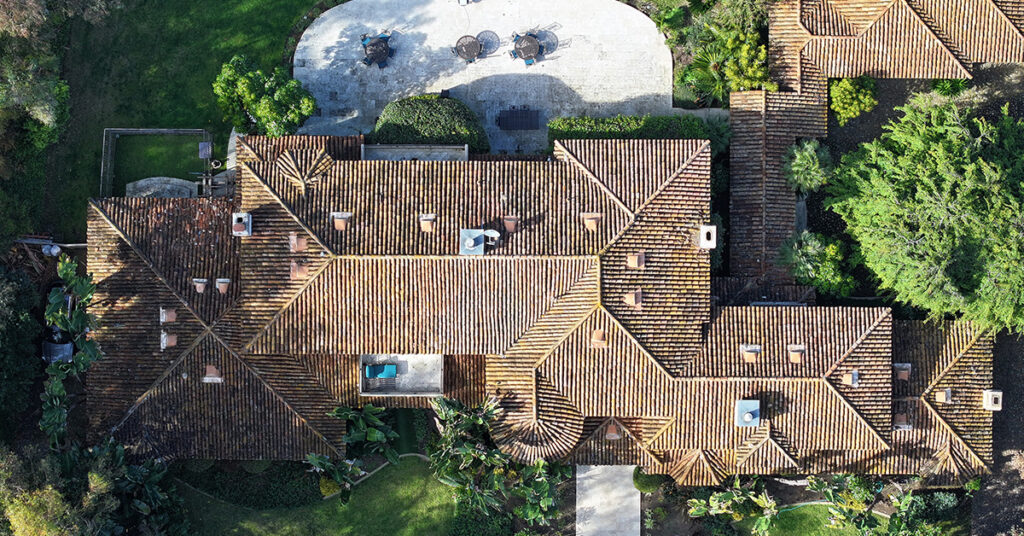 Rancho Santa Fe Roofing Contractor 2 Wide shot of a beautiful home ready for a comprehensive roof replacement by the Rancho Santa Fe Roofing Contractor Richardson Roofing team.